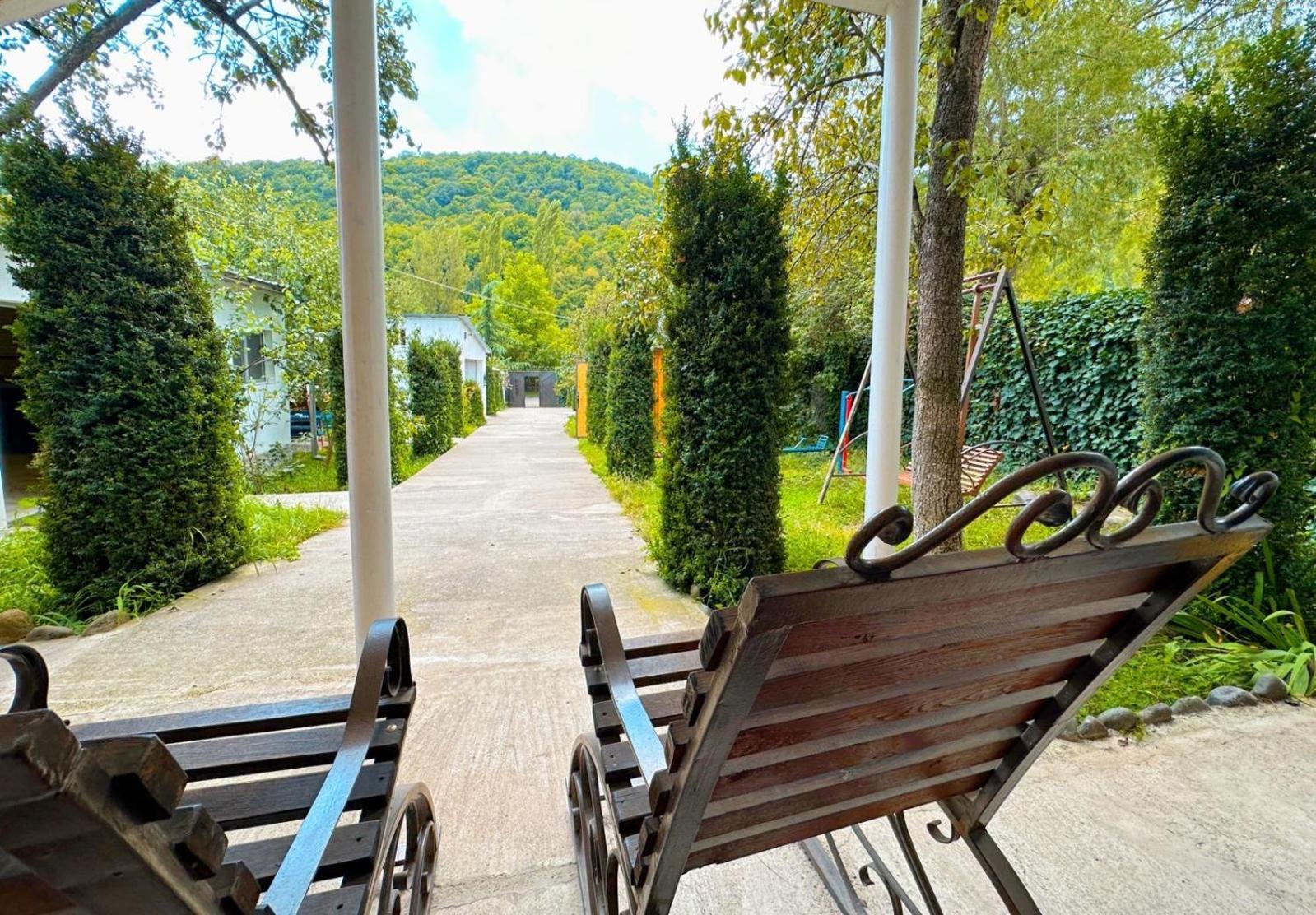 Green Garden B&B Dilijan Exterior photo
